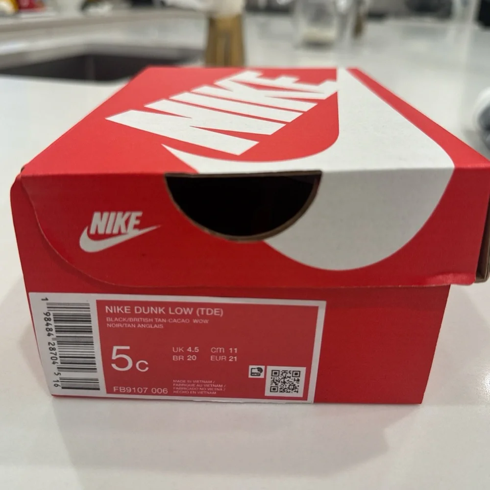 Nike Dunk Low 'Brown Black' Baby/Toddler Shoes size 5C